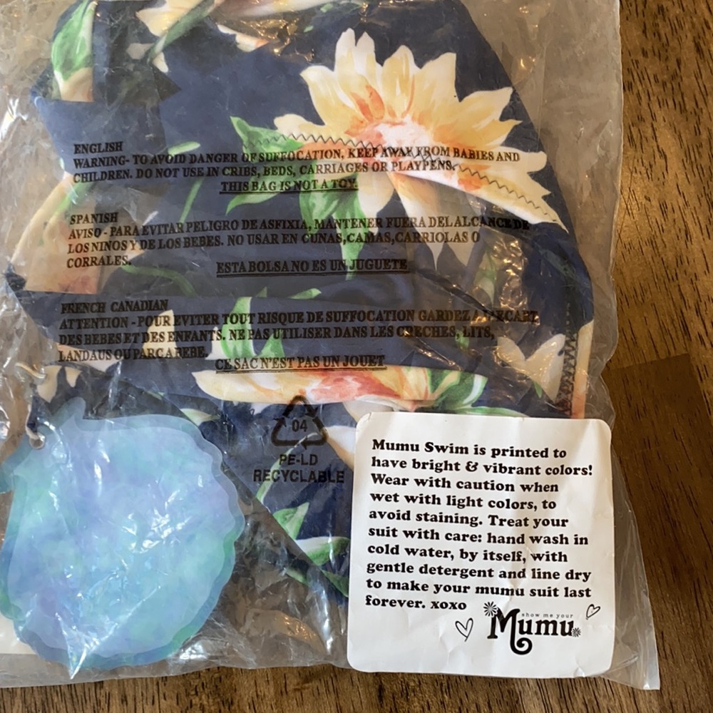 Show me your mumu cross back hauler top - Picture 3 of 4